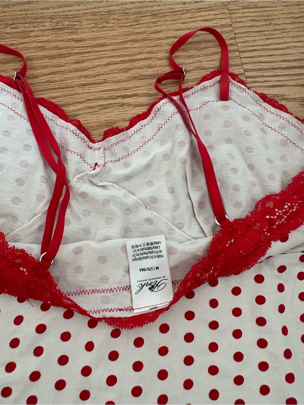 Frankie’s bikinis lounge set - Picture 4 of 4
